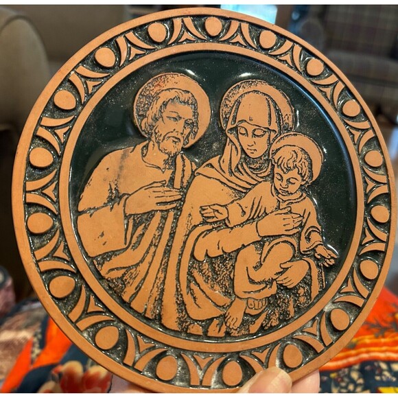 Frankoma USA  Pottery Trivet Mary Joseph Baby Jesus Deep  Dark Green Terracotta - Picture 1 of 6